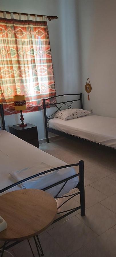 Apartamento Jenny'S Garden Vourvourou Exterior foto